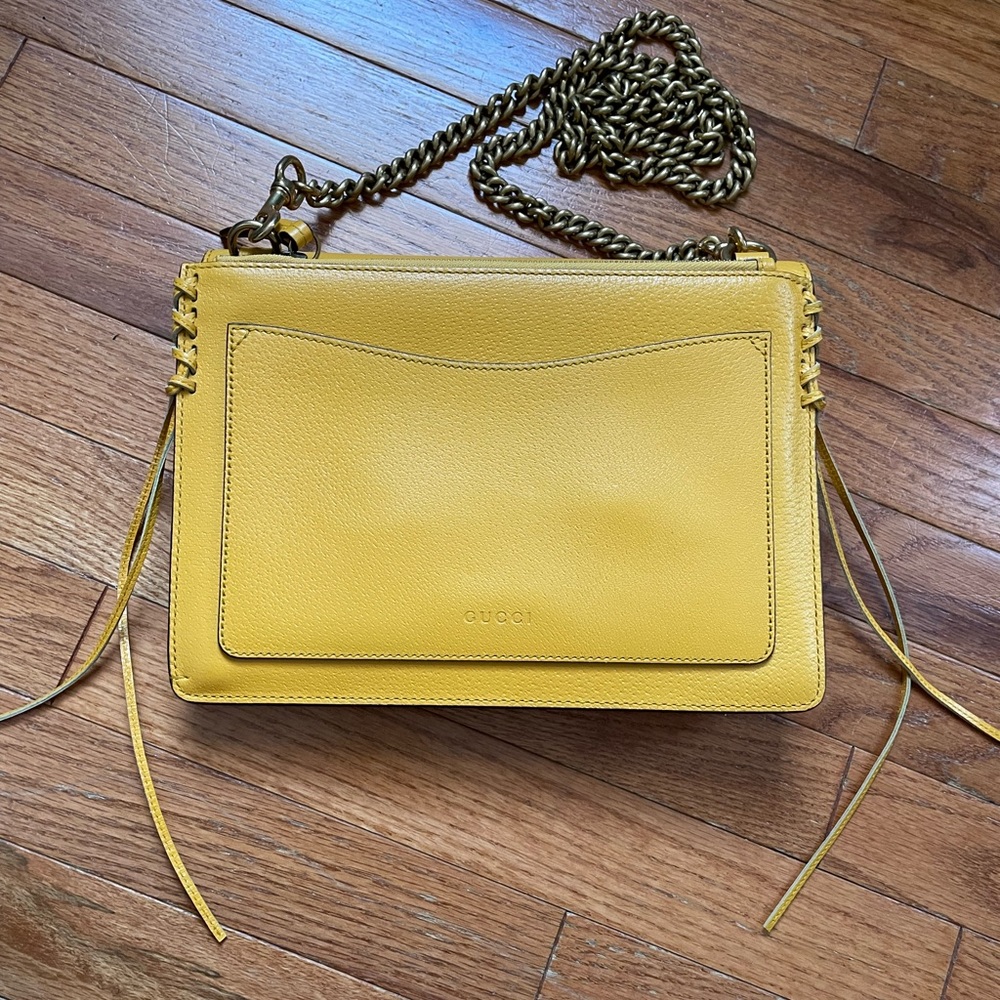 Gucci Animalier Yellow Shoulder Bag - Picture 8 of 15